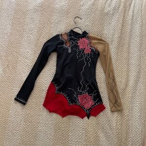 Custom girls rhythmic gymnastics leotard